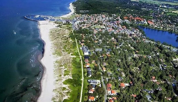 Hornbaek Bed & Breakfast ベッド・アンド・ブレックファスト 3*